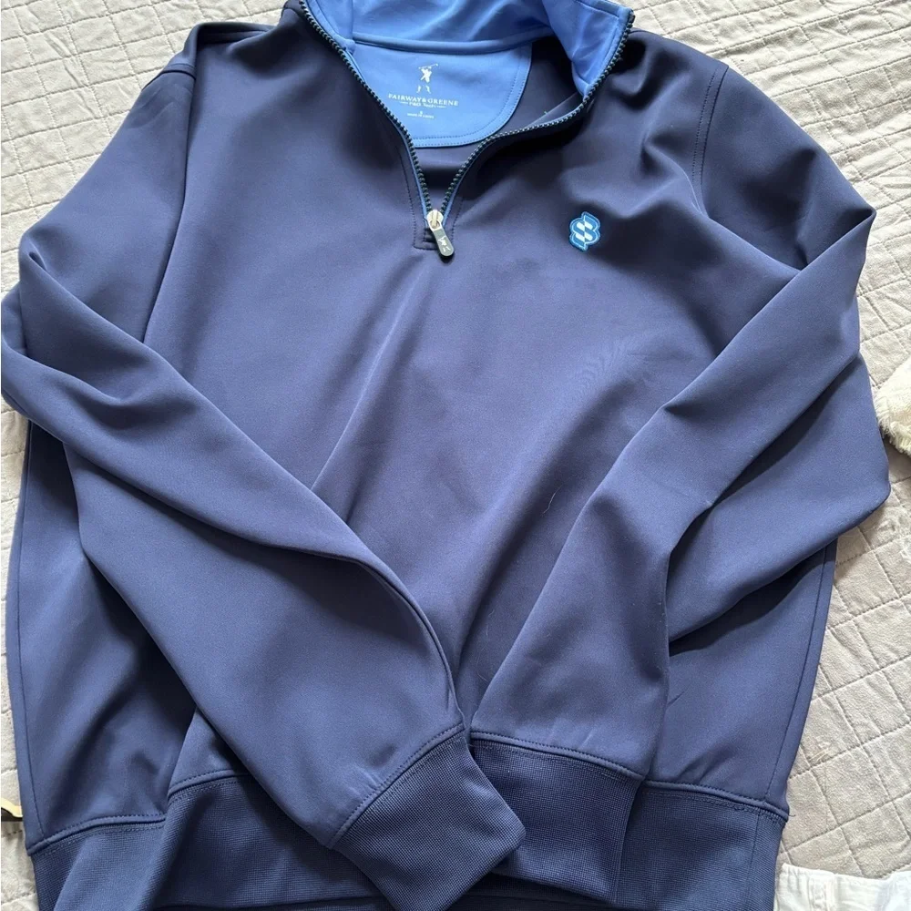 Fairview & Greene Navy Blue Quarter-Zip Pullover. NWOT size s